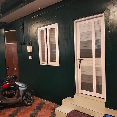 Sajeev Home Stay Cherai Beach Bagian luar foto